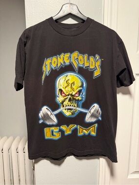 Vintage WWF Stone Cold Steve Austin "Stone Cold's Gym" T-Shirt Size Mens Medium
